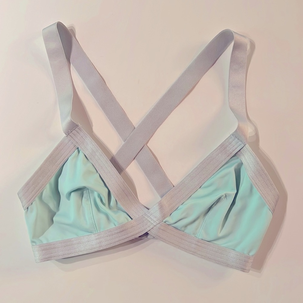 Forever 21 Seafoam and Silver Bikini Top Size M